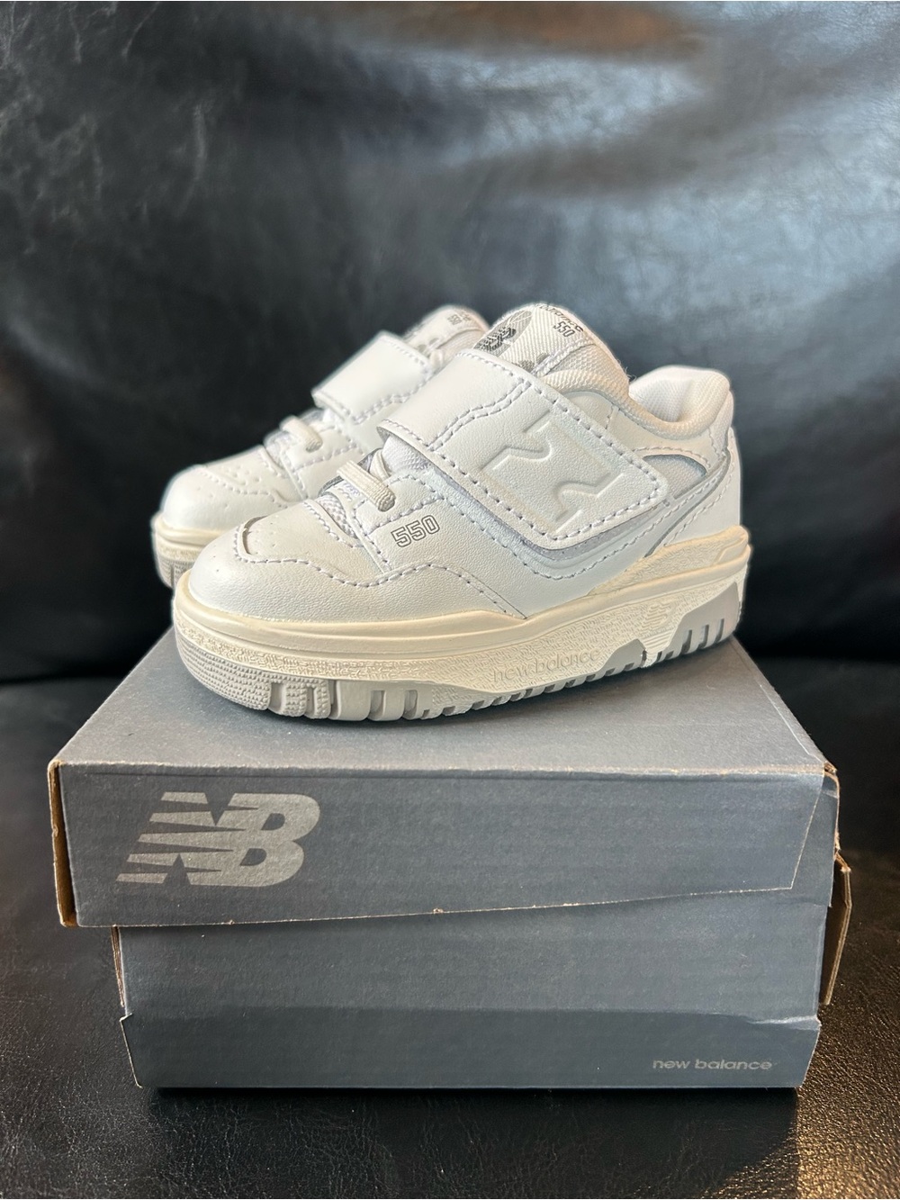 New Balance Kids White Velcro 550 Sneakers with Cream Accents